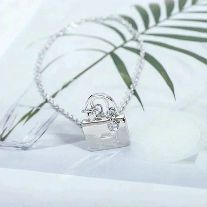 [Dawnora Jewelry]AMULETTE PEDANT SILVER NECKLACE