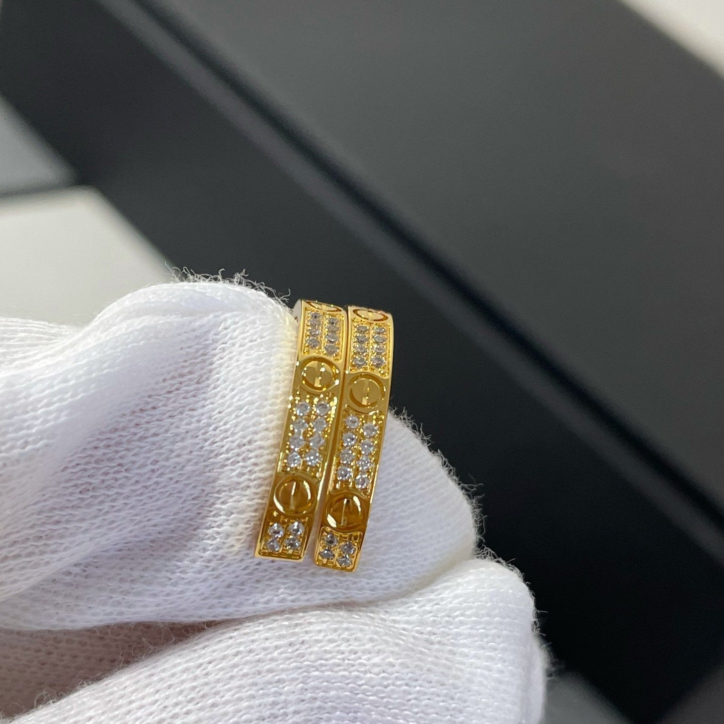 [Dawnora Jewelry]LOVE DIAMOND GOLD HOOP EARRINGS