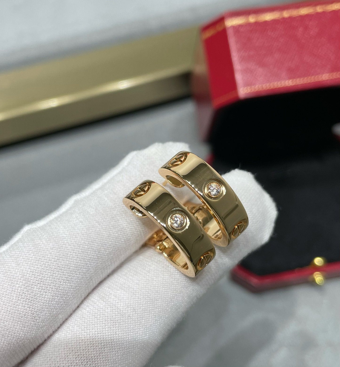 [Dawnora Jewelry]LOVE 5.5MM 1 DIAMOND EARRINGS