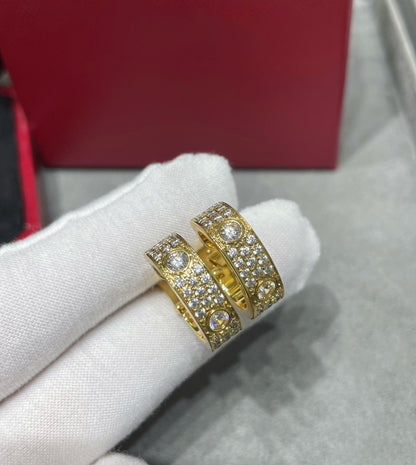 [Dawnora Jewelry]LOVE 5.5MM DIAMOND PAVED EARRINGS